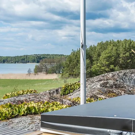 Сasa de vacaciones Paeaesky By Interhome