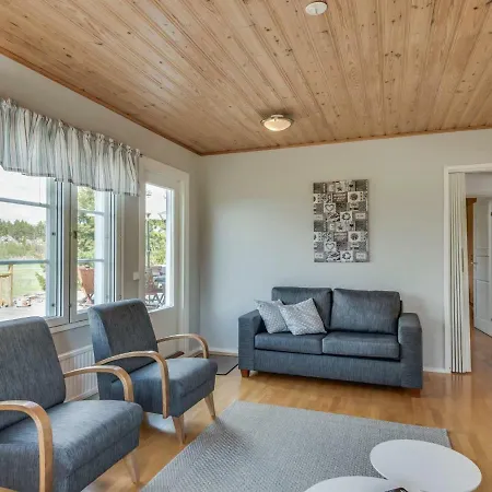 펜션 Paeaesky By Interhome *