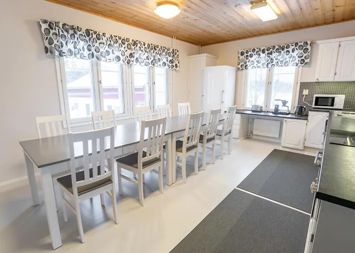 Paeaesky By Interhome Karuna